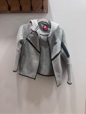 NikeTech Light Gray Hooded Jacket